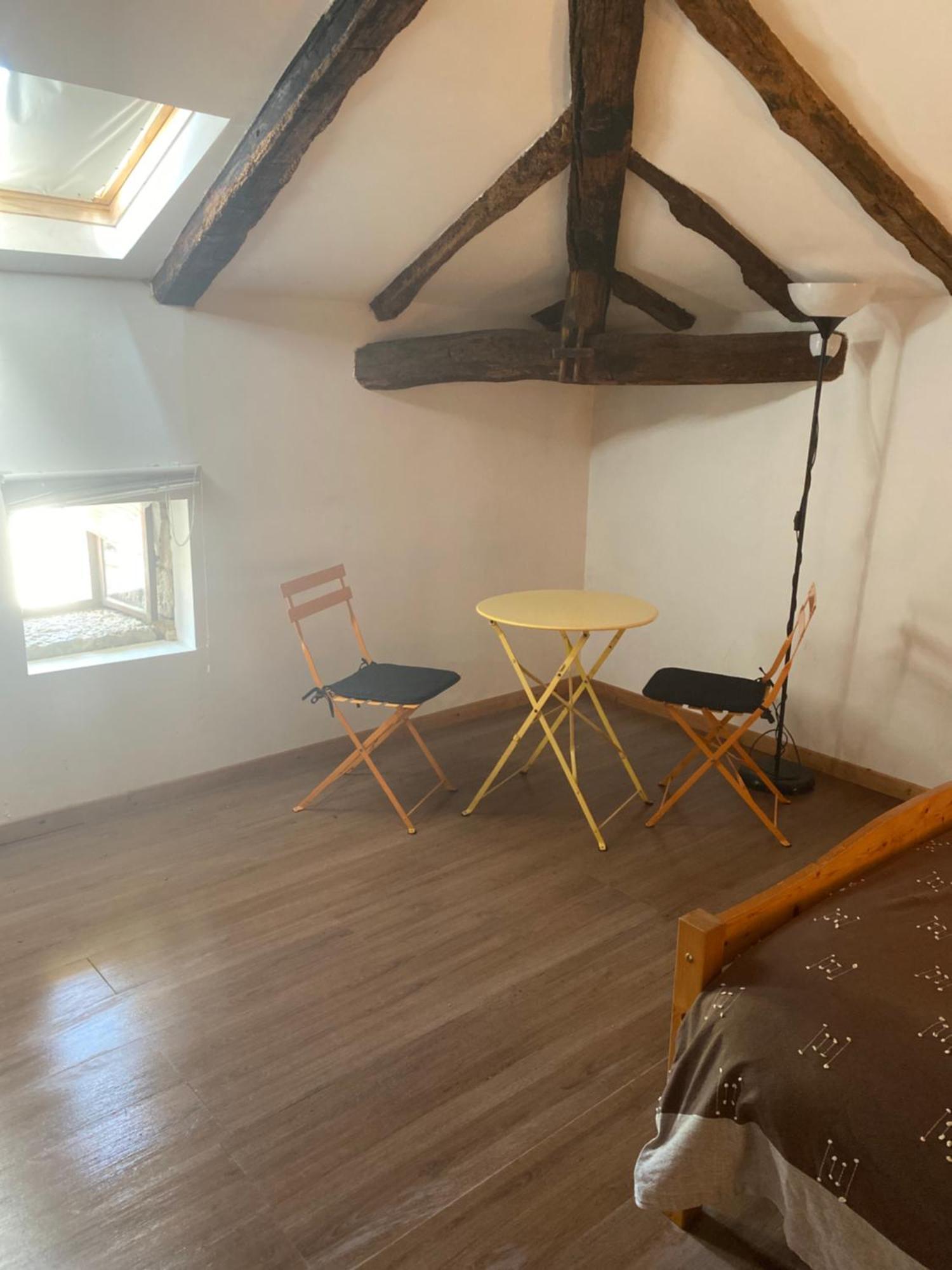 CHEZ SOPHIE -Chambres d’hôtes, Gîte et Gîte équestre Clermont-Dessous Esterno foto