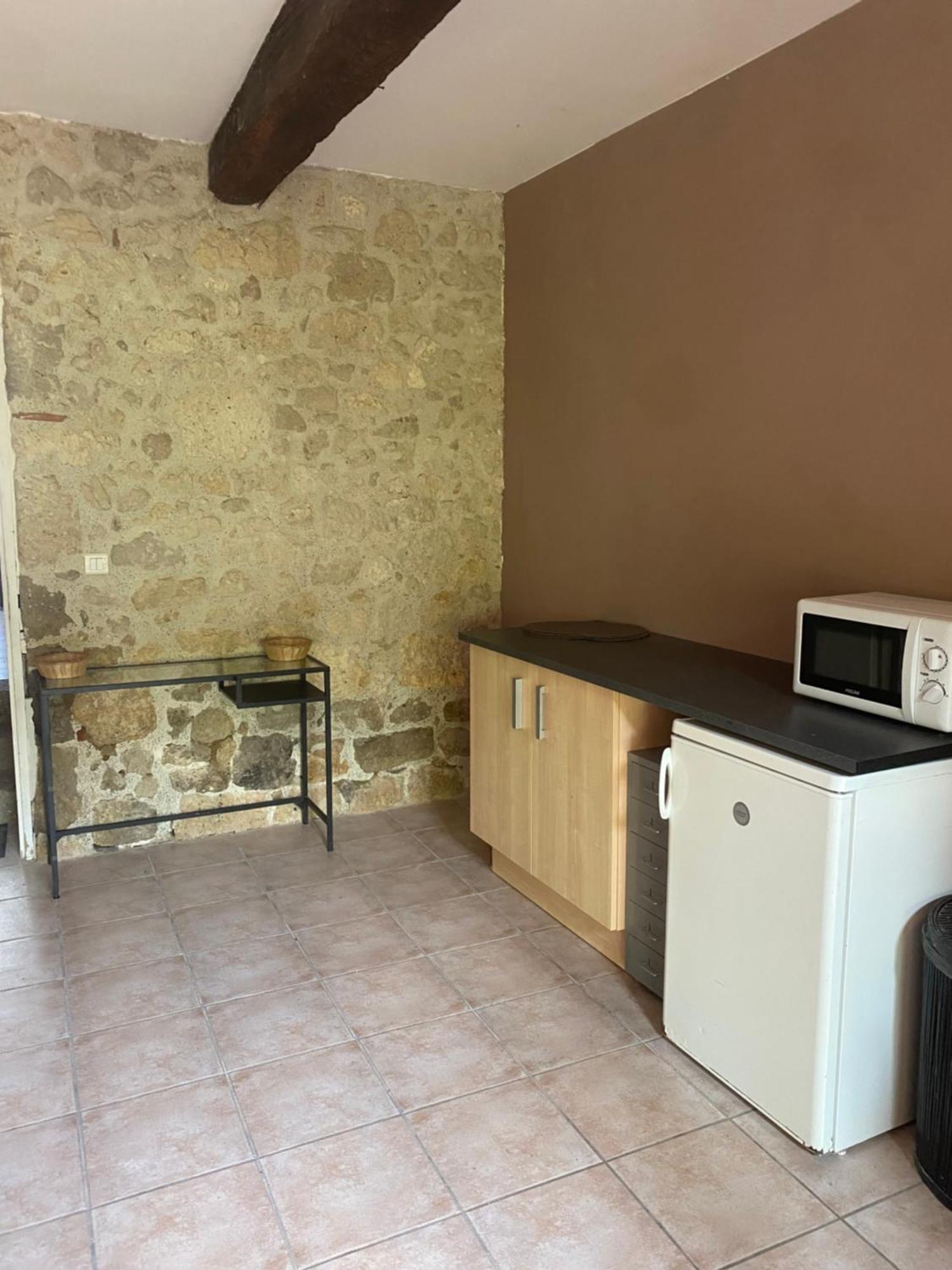 CHEZ SOPHIE -Chambres d’hôtes, Gîte et Gîte équestre Clermont-Dessous Esterno foto
